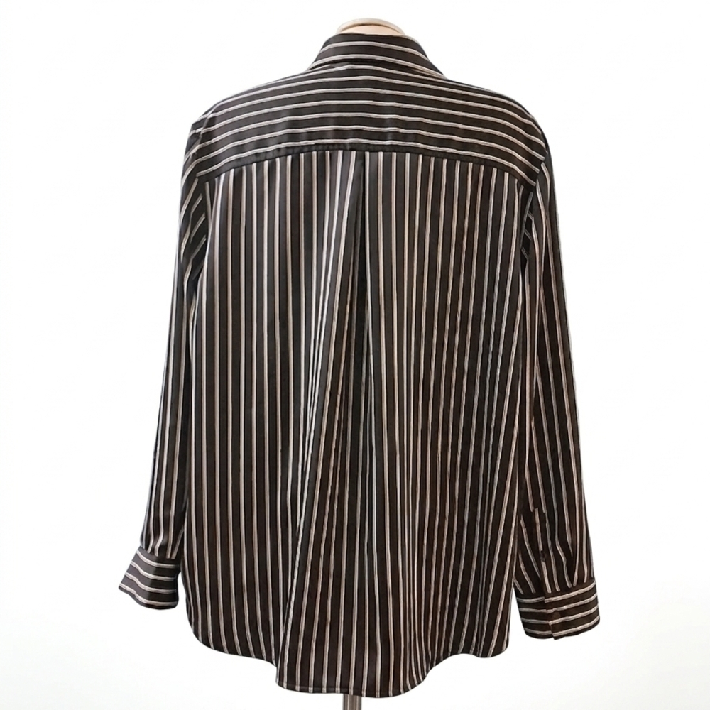 2/$15 Old Navy Black and White Striped Button-Down Blouse - Picture 3 of 4